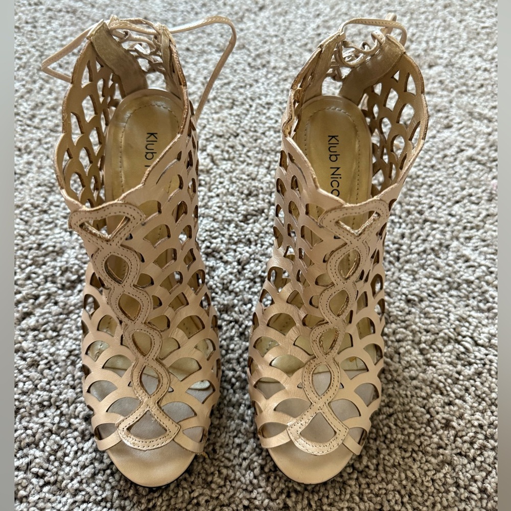 Klub Nico Mila Leather Cutout Booties, 8